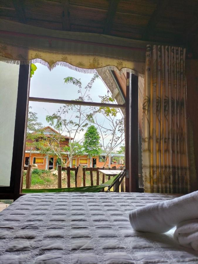 Rice Straw Green Lodge- Resort Quan Tom Екстериор снимка