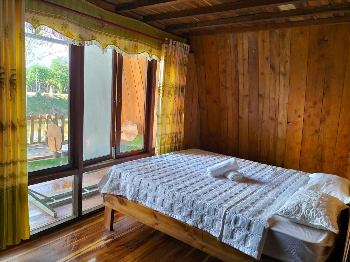 Rice Straw Green Lodge- Resort Quan Tom Екстериор снимка