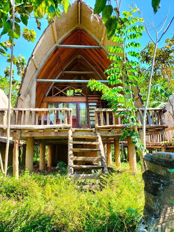 Rice Straw Green Lodge- Resort Quan Tom Екстериор снимка