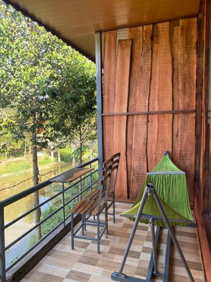 Rice Straw Green Lodge- Resort Quan Tom Екстериор снимка