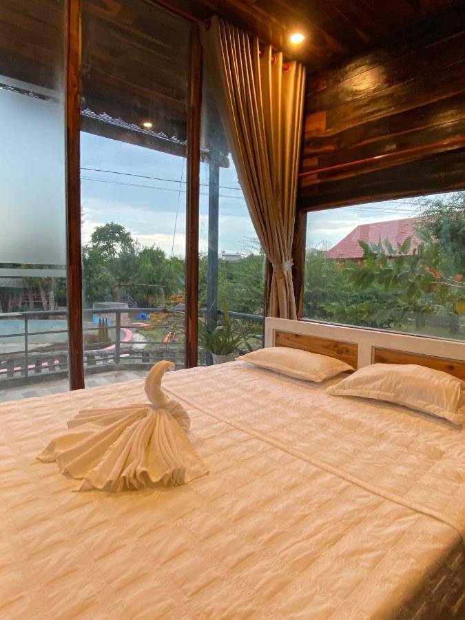 Rice Straw Green Lodge- Resort Quan Tom Екстериор снимка